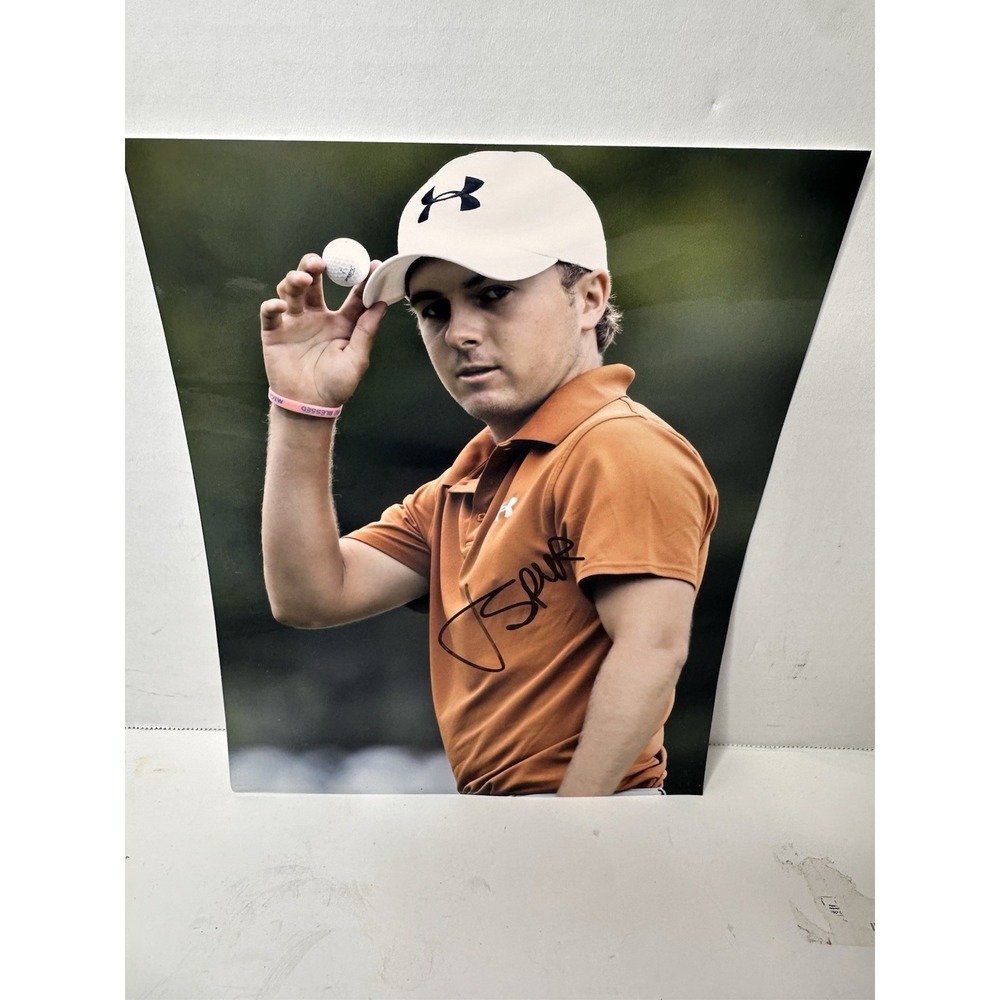 Jordan Spieth Signed 8x10 PGA GOLF Autographed Photo No COA- In Person